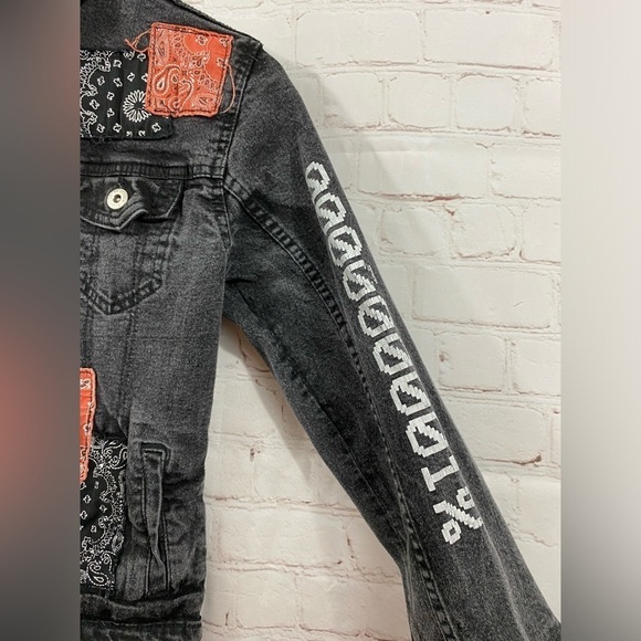 Evolution In Design Girls Size Medium 10/12 Black Denim Patchwork Jacket - Picture 6 of 10